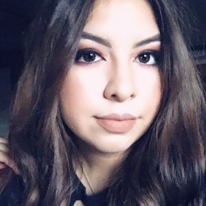 Meet your Posher, Jacqueline